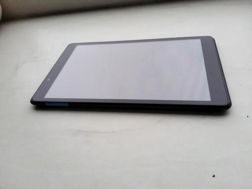 Lenovo Tab E8