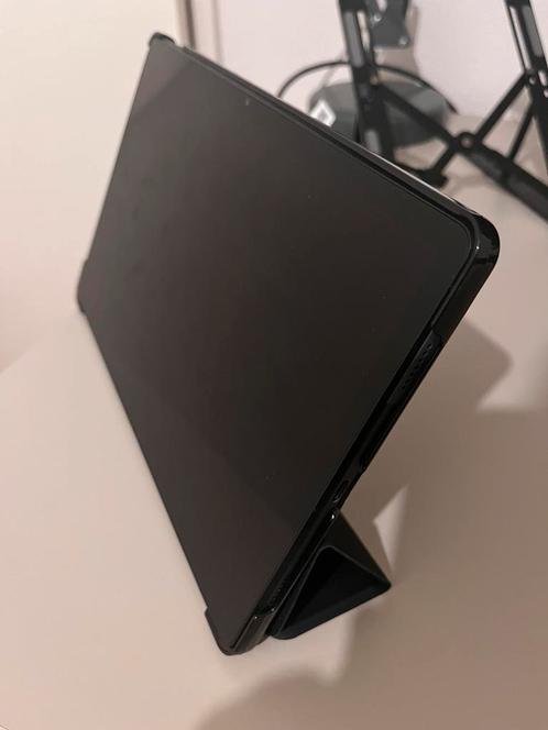 Lenovo Tab P11 tablet  case that turns into stand
