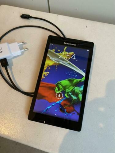 Lenovo tablet zwart 78 inch