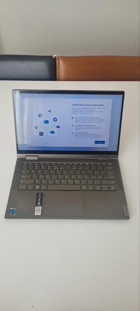 Lenovo Yoga 7i laptoptablet