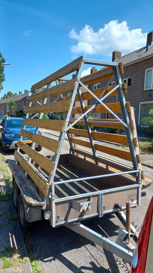 Let op alleen het rek van de aanhangwagen te koop.