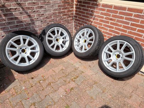 Leuke 17 inch 4x100 velgen