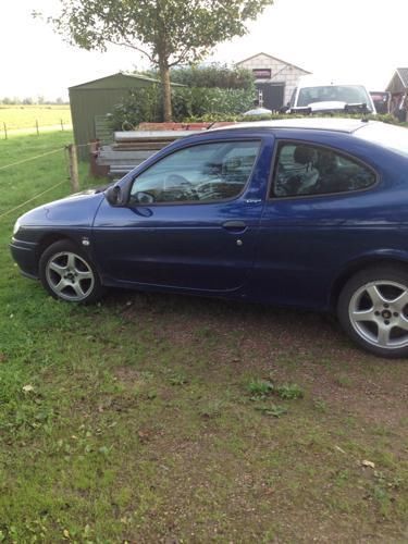 Leuke beginners autoRenault Megane 1.6 E Coupe 1996 Blauw