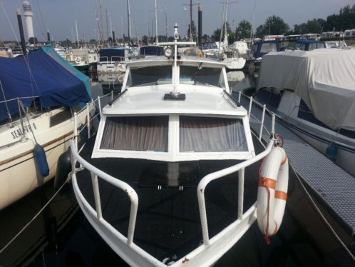  leuke boot en is zeer zuinig WEG IS WEG VASTE WINTER PRIJS 