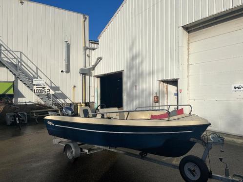 Leuke boot sloep Nicki 440 met Yamaha 8pk en trailer