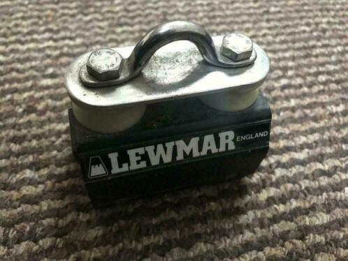 Lewmar Car