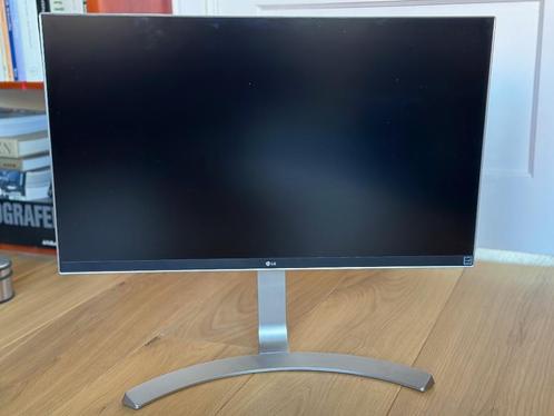 LG 27UD88-W Ultra HD Monitor in perfecte staat