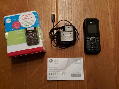 LG-B200E Telefoon Met Oplader En Doos.