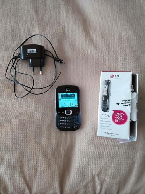 LG C360, niet geschikt voor WhatsApp