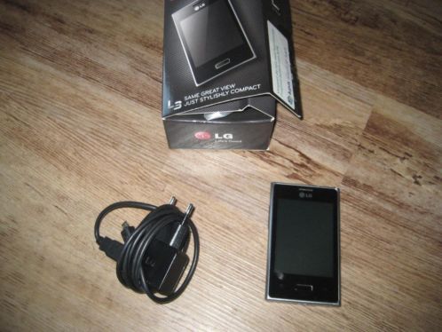 LG E3 E400 smartphone