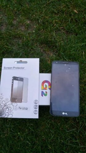 LG G2 in goede staat  nieuwe screenprotector