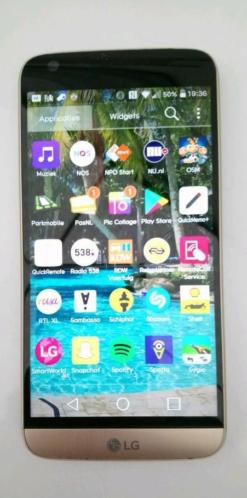 LG G5 SE Kleur Gold in zr nette staat