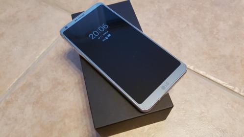 LG G6 Platinum