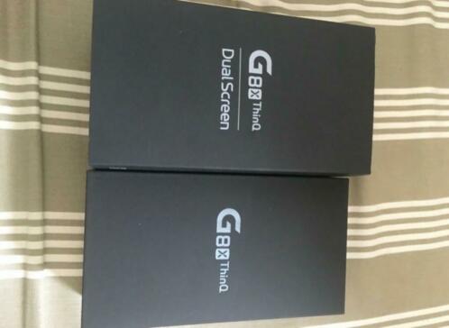 LG G8X ThinQ, Dual screen128GB, 6GB RAM, zwart,Dualsim