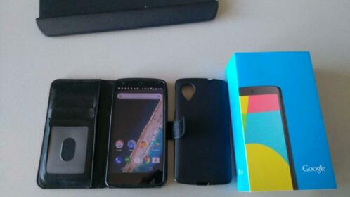 LG Google Nexus 5 16GB smartphone