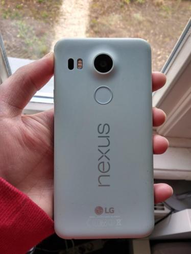 LG Google Nexus 5X 16 GB Blauw in nette staat