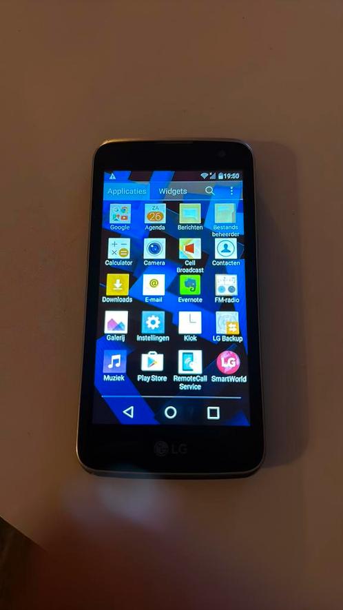 LG K4