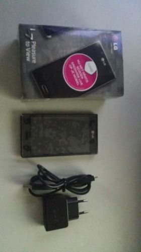 LG L7 P700 ZGAN Zonder headset wel met lader en doosje
