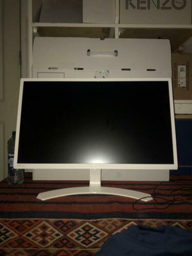 LG led monitor