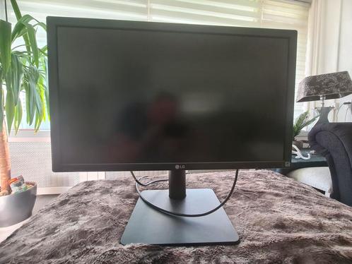 LG Monitor 27 inch, 3840x2160