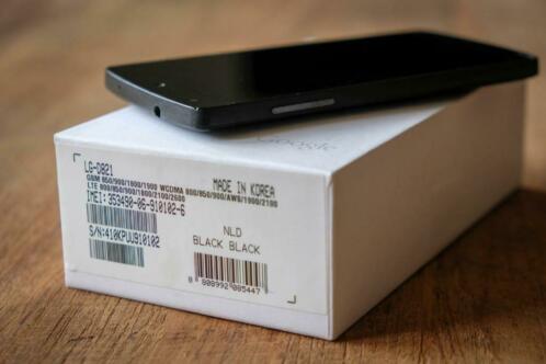 LG Nexus 5 google smartphone