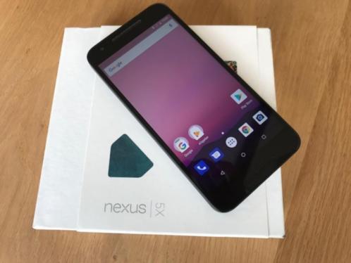 LG Nexus 5X 32GB Zwart met accessoires Gratis verzending