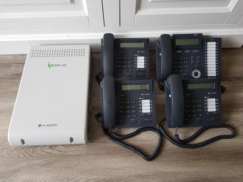 LG-Nortel IPLDK-20 met 4 telefoons