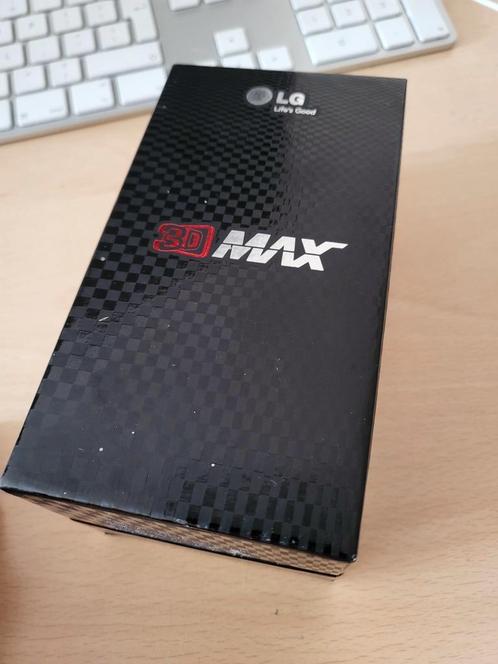 LG P720 3D Max