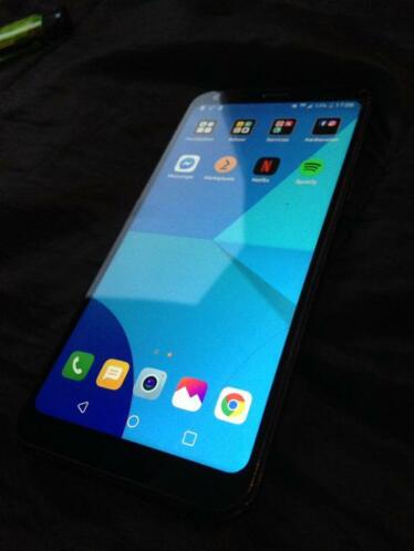 Lg q6