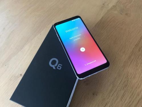 LG Q6 Platinum met accessoires Gratis verzending