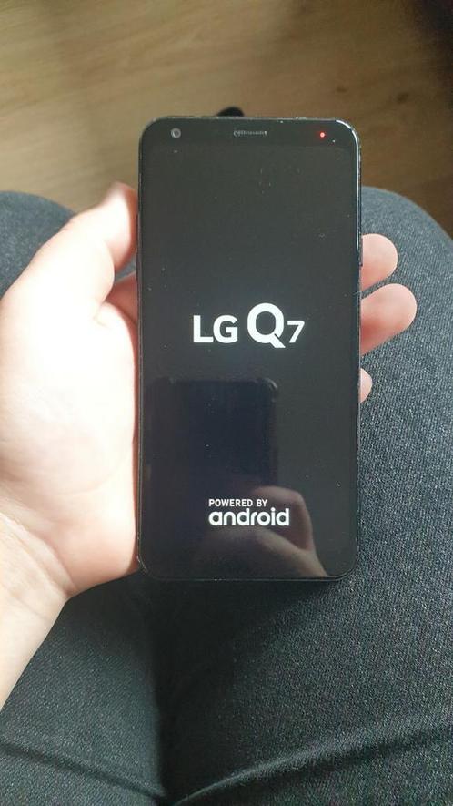 LG Q7 Limited edition BTS version 32gb