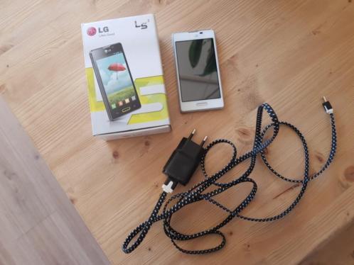 LG Smartphone L5 wit