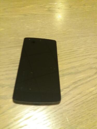 LG smartphone NEXUS 5 4G