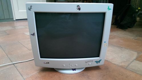 LG Studioworks 700S monitor