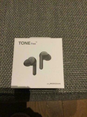 lg tone free