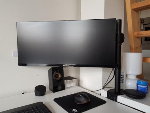 Lg ultra wide monitor 25um58  monitor arm