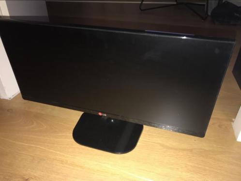 LG Ultrawide 25UM58