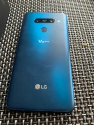 Lg v40 