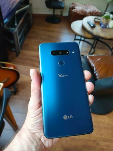LG V40 128GB Blauw in nieuwstaat