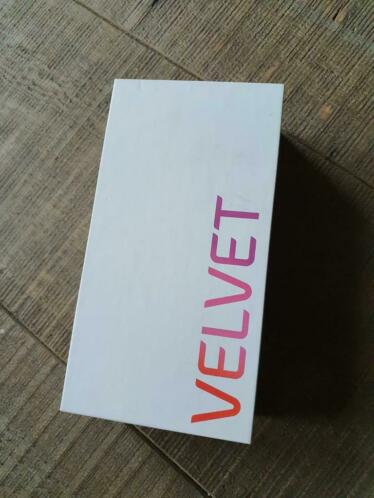 LG Velvet Aurora Silver 4G 128GB gloednieuw VERZEGELD