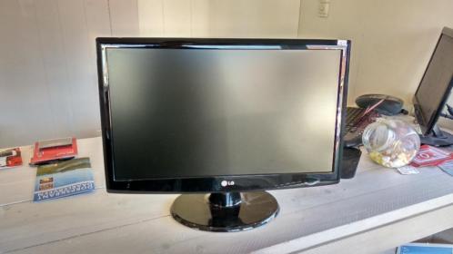 LG W2343T-PF Monitor 1080p (Full HD)