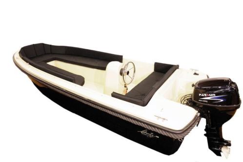 Liberty 470 met Yamaha 9.9 4 takt el. start