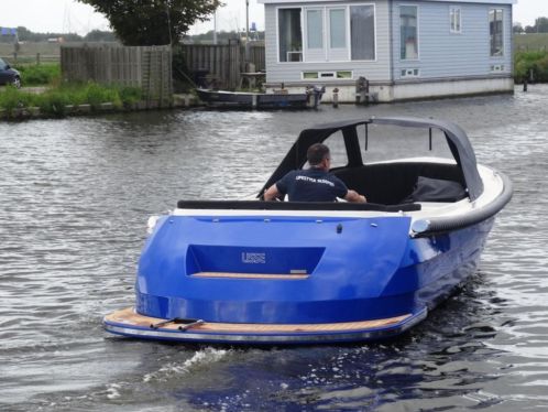 Lifestyle 700 Tender op de HISWA