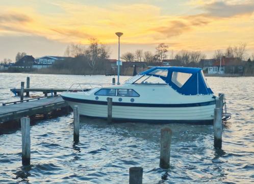 Ligplaats aan het Pikmeer in Grou