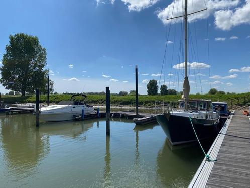 Ligplaats Jachthaven Ammerzoden Gelderland 27m