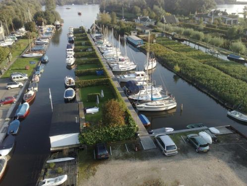 Ligplaatsen direct aan Westeinderplassen Aalsmeer