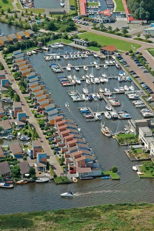 Ligplaatsen in Heeg Friesland nog enkele plekken 8 tm 11 m