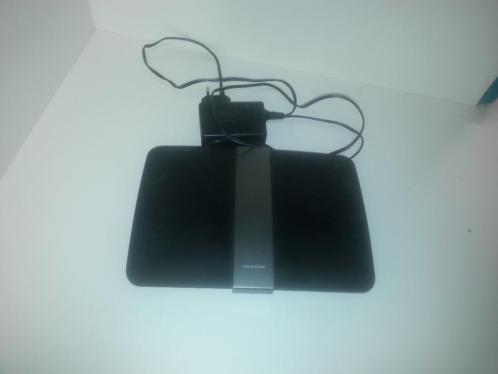 Linksys E4200 Router