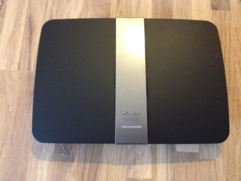 Linksys EA4500 
