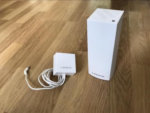 Linksys Velop Tri-band router